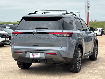 2026 Nissan Pathfinder Platinum