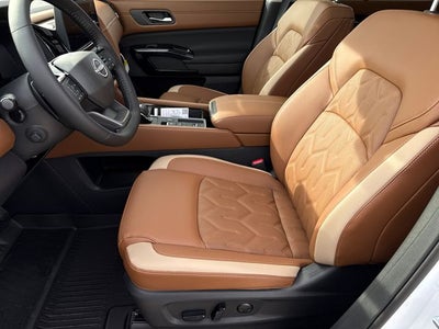 2026 Nissan Pathfinder Platinum