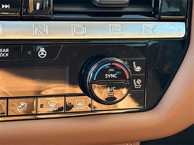 2026 Nissan Pathfinder Platinum