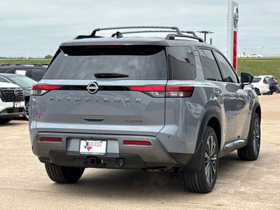 2026 Nissan Pathfinder Platinum