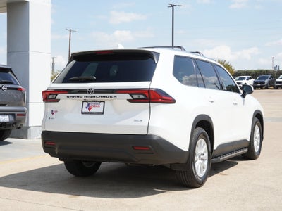 2026 Toyota Grand Highlander Hybrid XLE