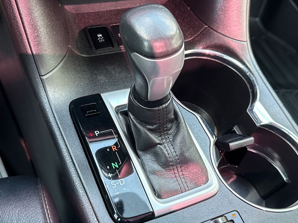 2018 Toyota Highlander Limited Platinum
