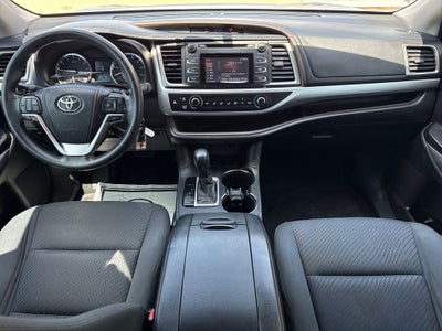 2015 Toyota Highlander LE