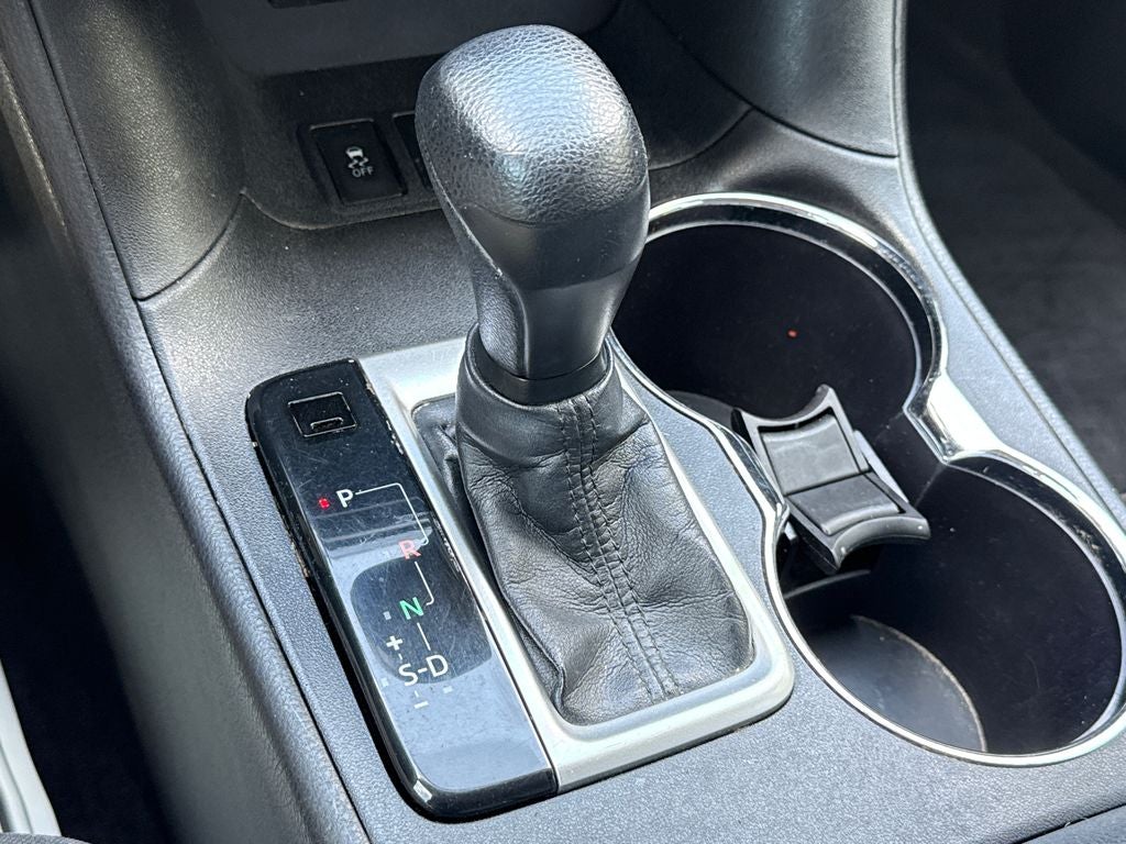 2015 Toyota Highlander LE