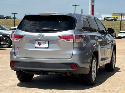 2015 Toyota Highlander LE