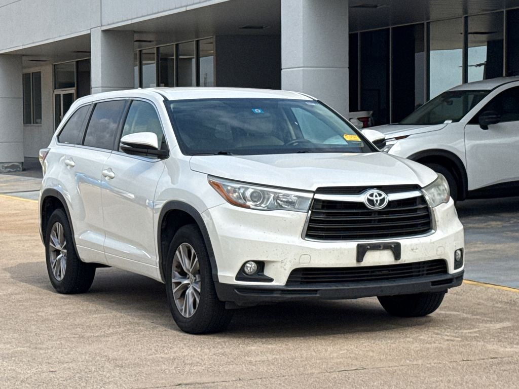 2014 Toyota Highlander LE Plus V6