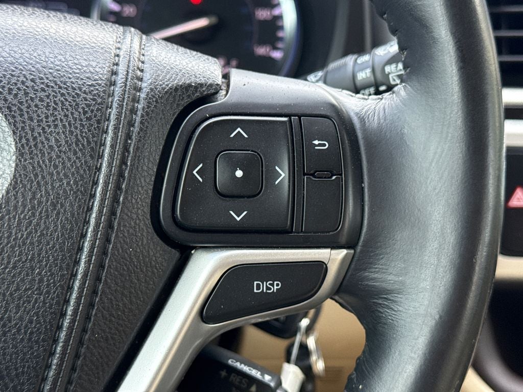 2014 Toyota Highlander LE Plus V6