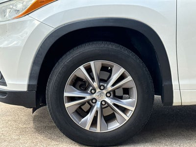 2014 Toyota Highlander LE Plus V6