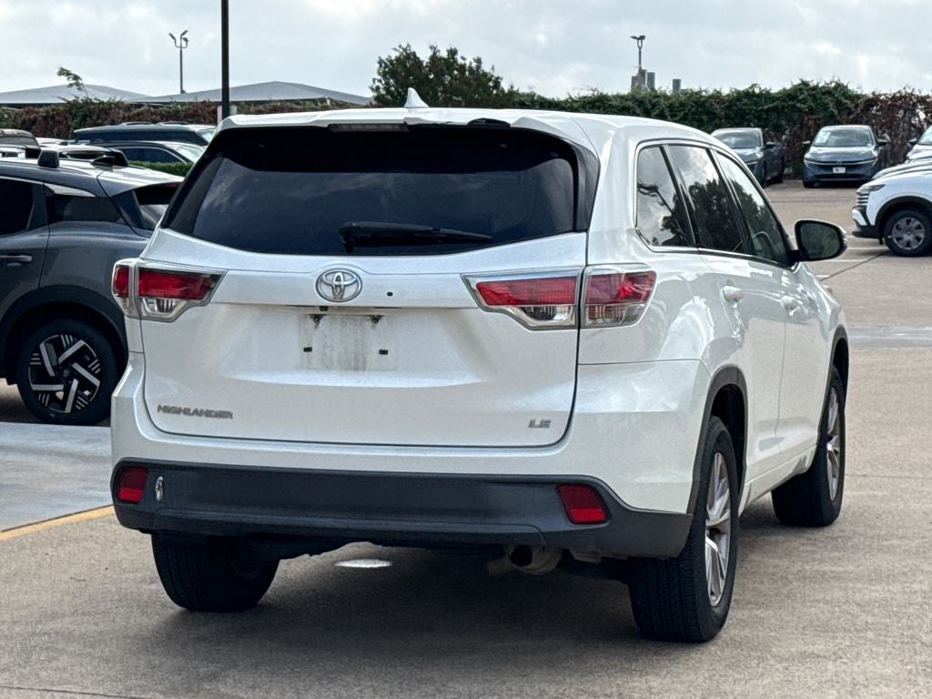 2014 Toyota Highlander LE Plus V6