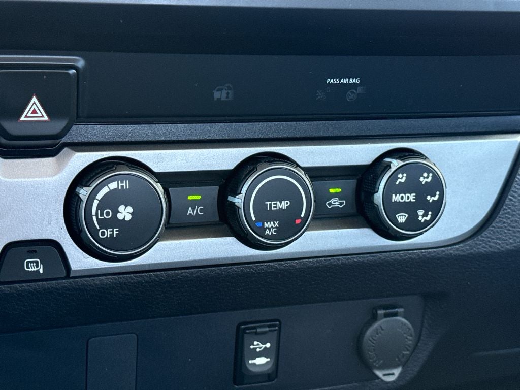 2019 Toyota Tacoma SR