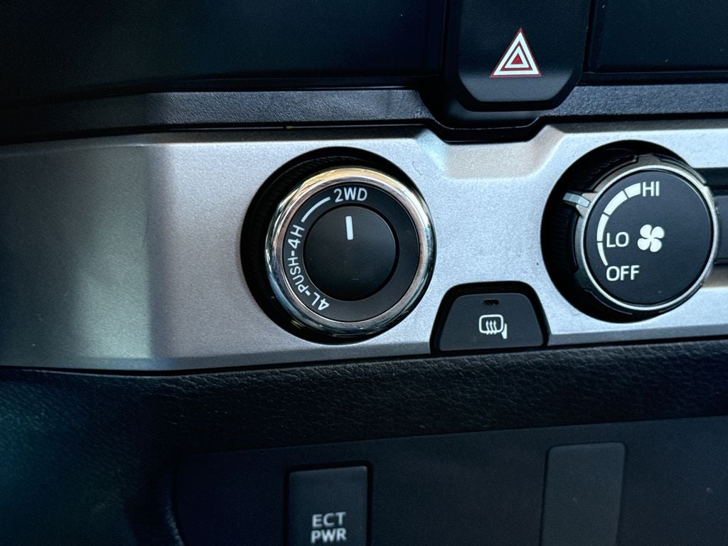 2019 Toyota Tacoma SR