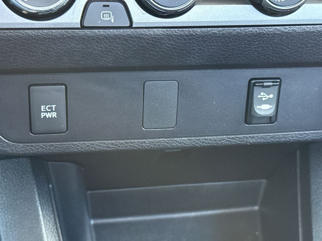 2019 Toyota Tacoma SR