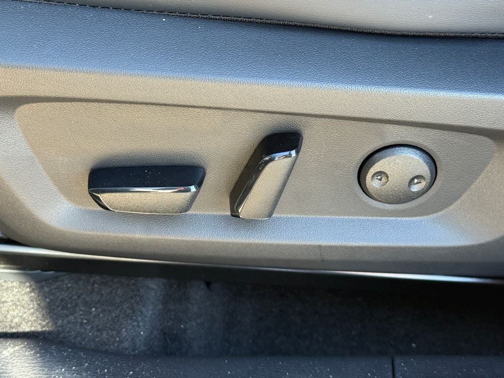 2026 Nissan Rogue Hybrid SL