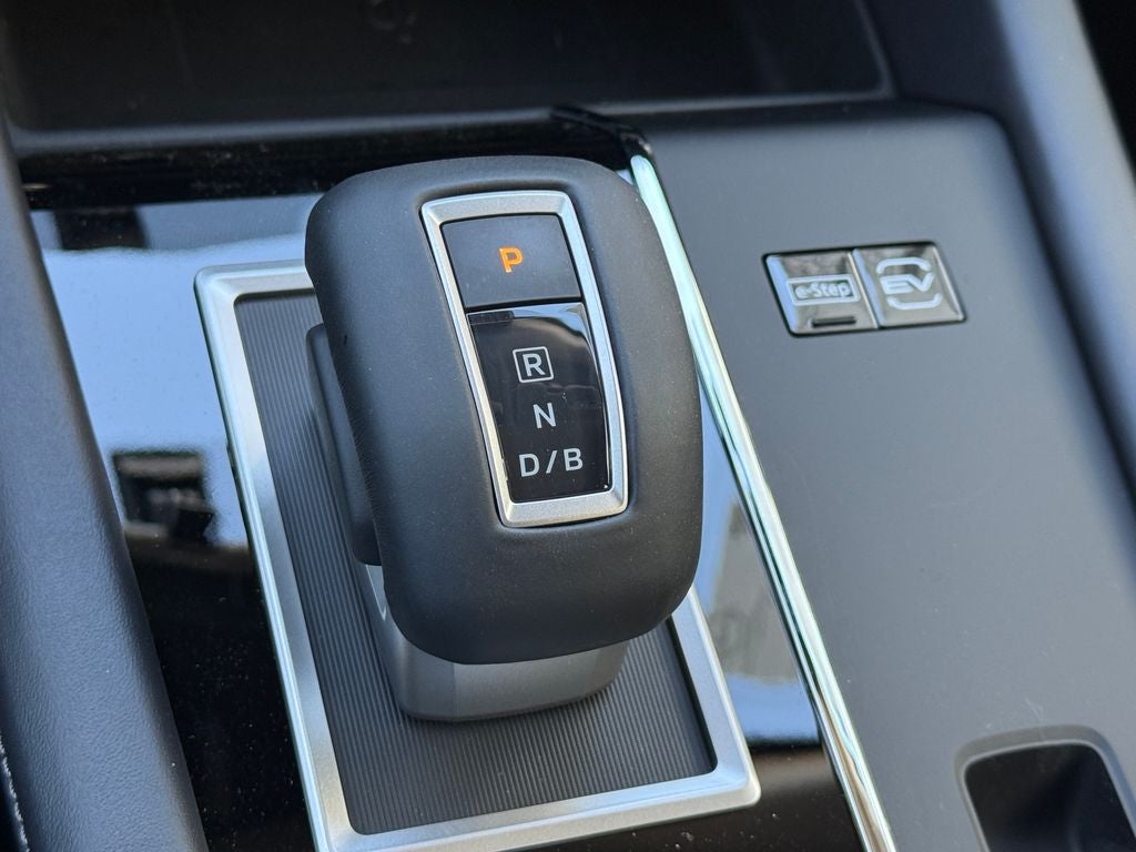 2026 Nissan Rogue Hybrid SL