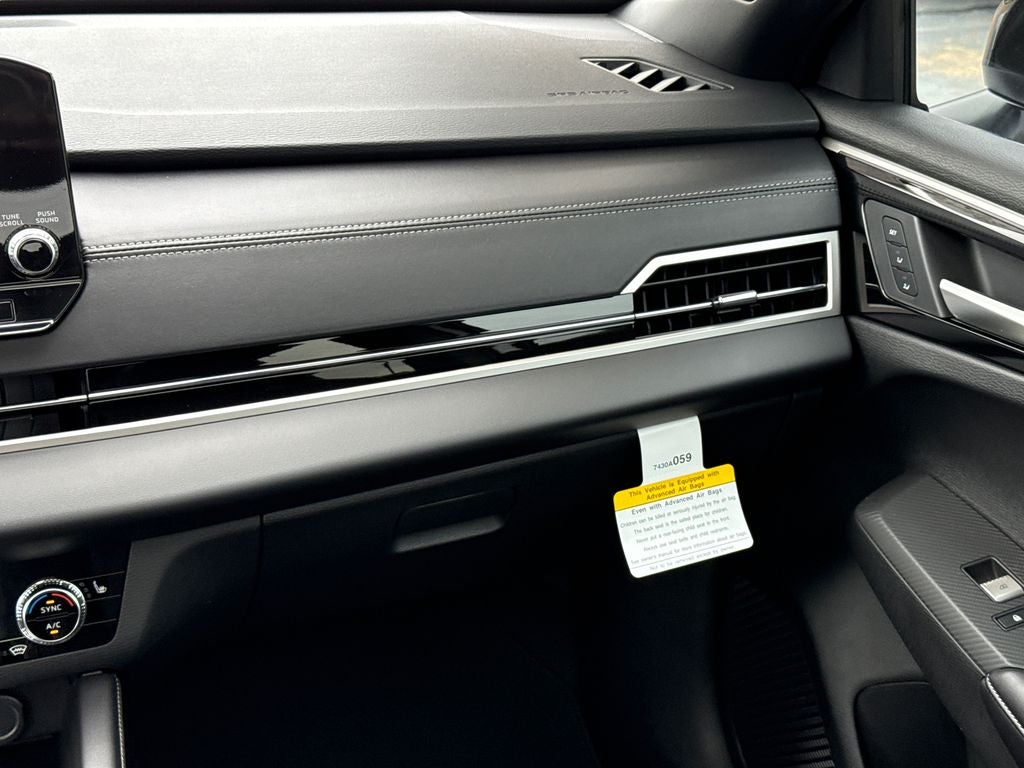 2026 Nissan Rogue Plug-In Hybrid Platinum