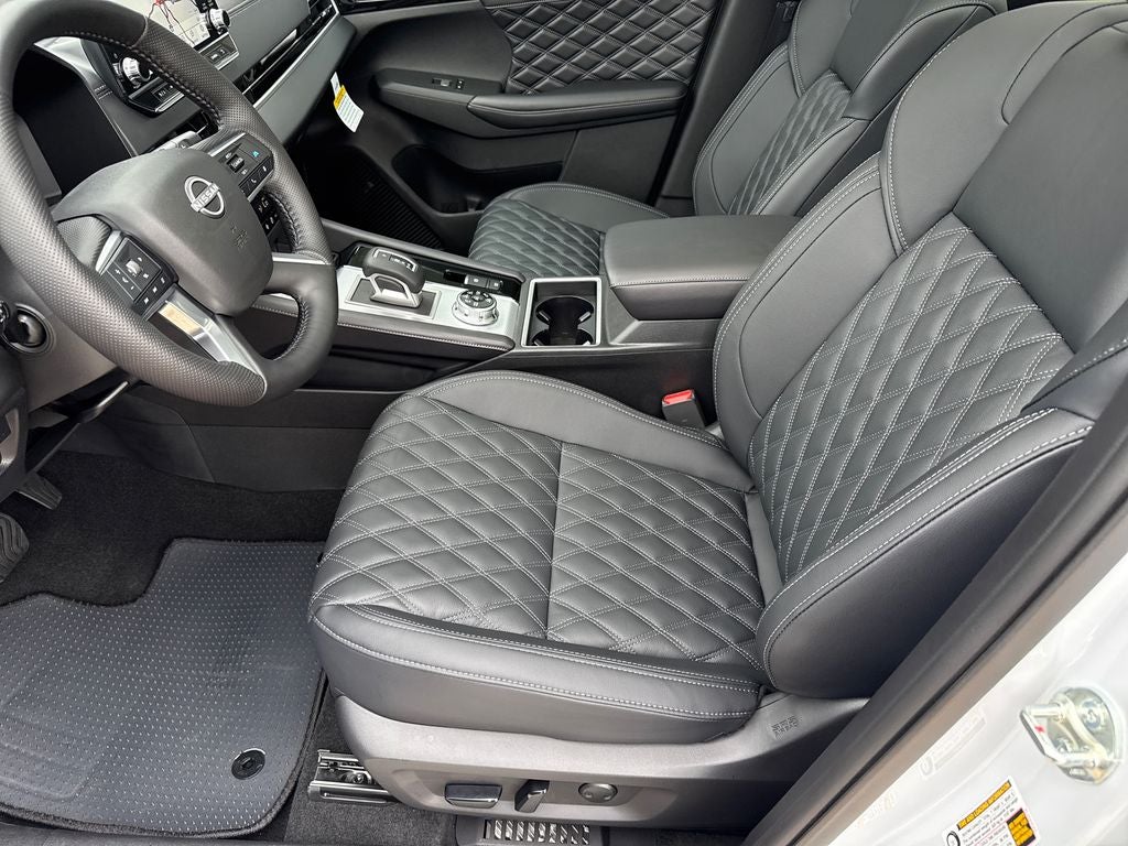 2026 Nissan Rogue Plug-In Hybrid Platinum
