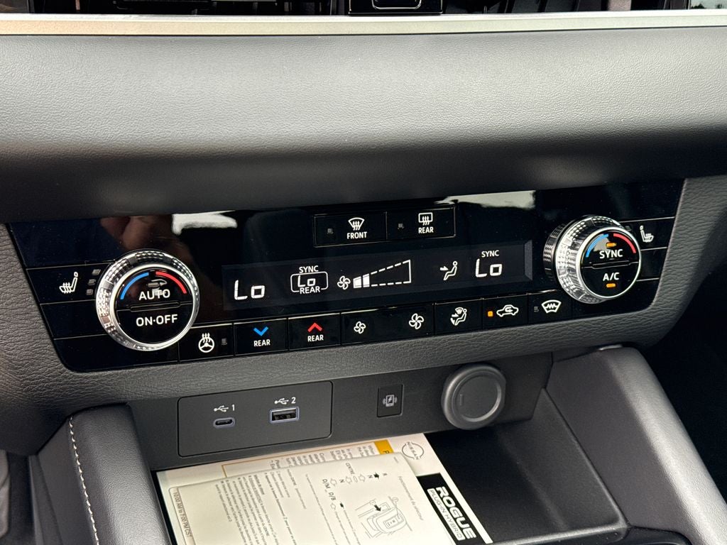 2026 Nissan Rogue Plug-In Hybrid Platinum