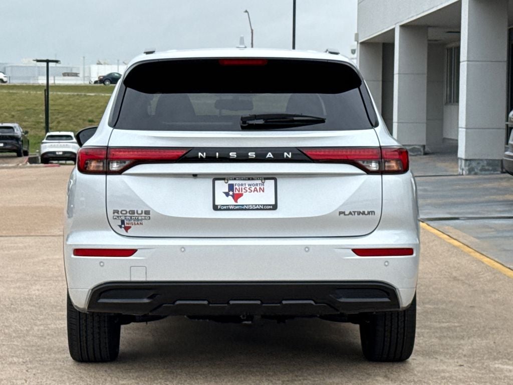2026 Nissan Rogue Plug-In Hybrid Platinum