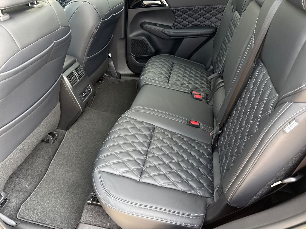 2026 Nissan Rogue Plug-In Hybrid Platinum