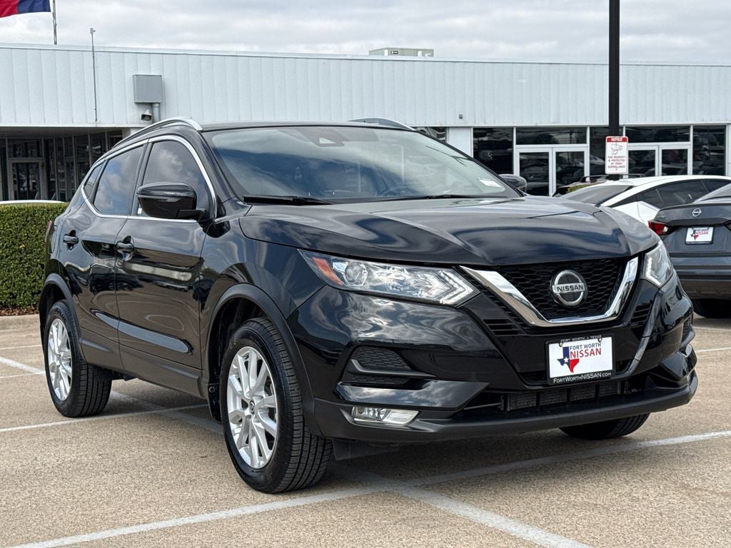 2022 Nissan Rogue Sport SV