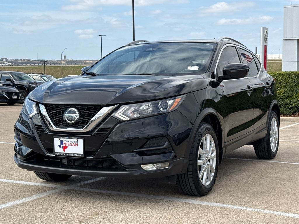2022 Nissan Rogue Sport SV