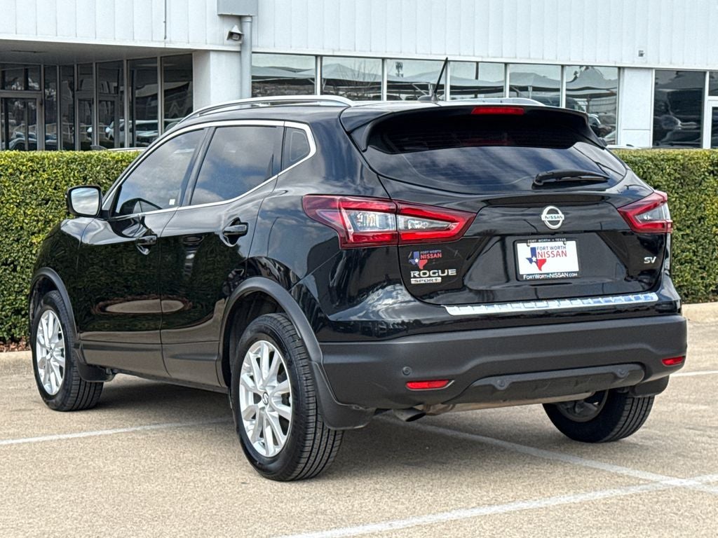 2022 Nissan Rogue Sport SV