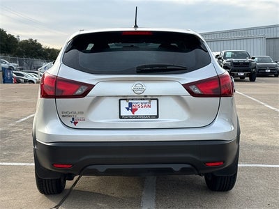2017 Nissan Rogue Sport S
