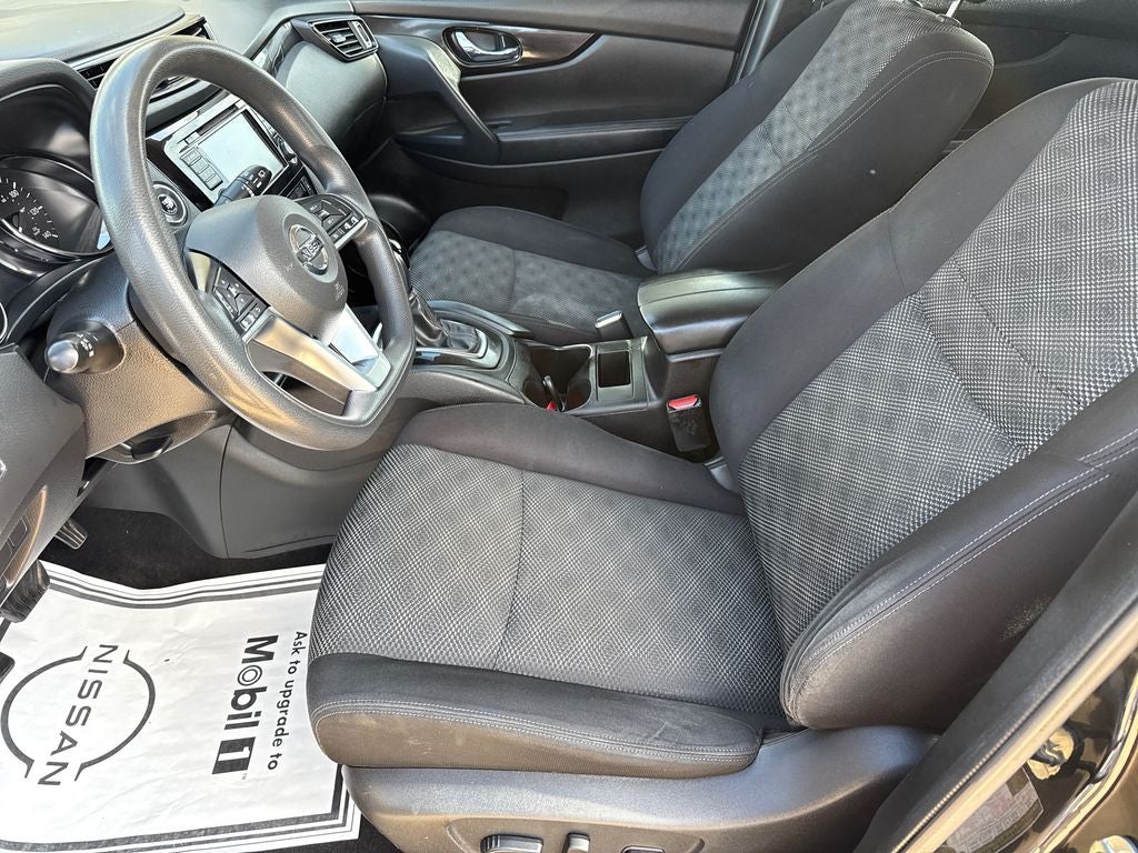 2020 Nissan Rogue Sport SV
