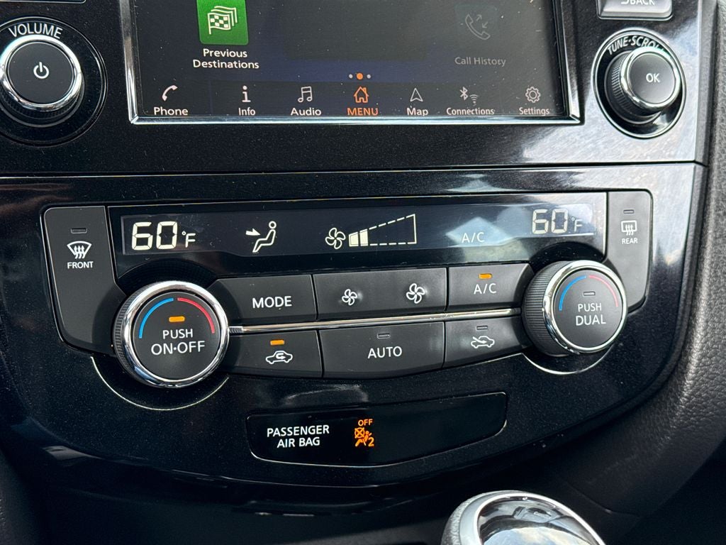 2022 Nissan Rogue Sport SL