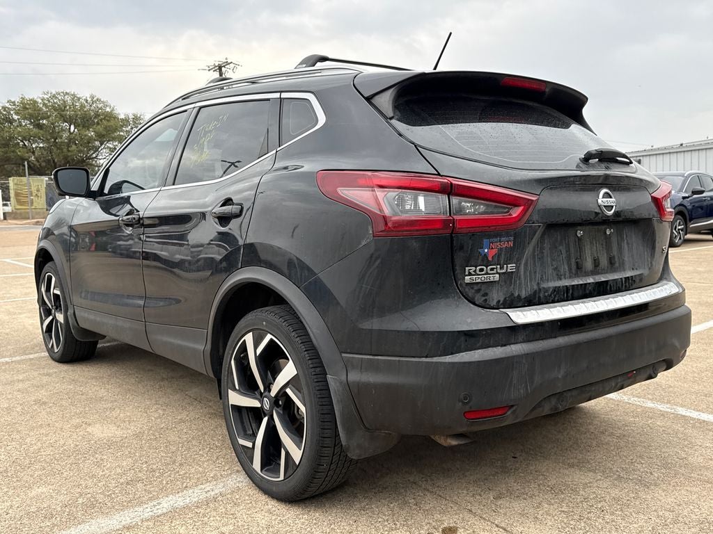2022 Nissan Rogue Sport SL