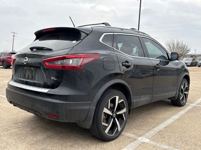 2022 Nissan Rogue Sport SL