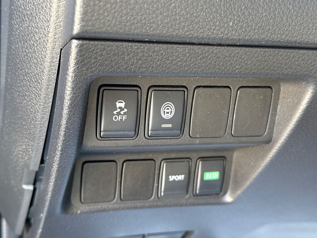 2020 Nissan Rogue Sport S