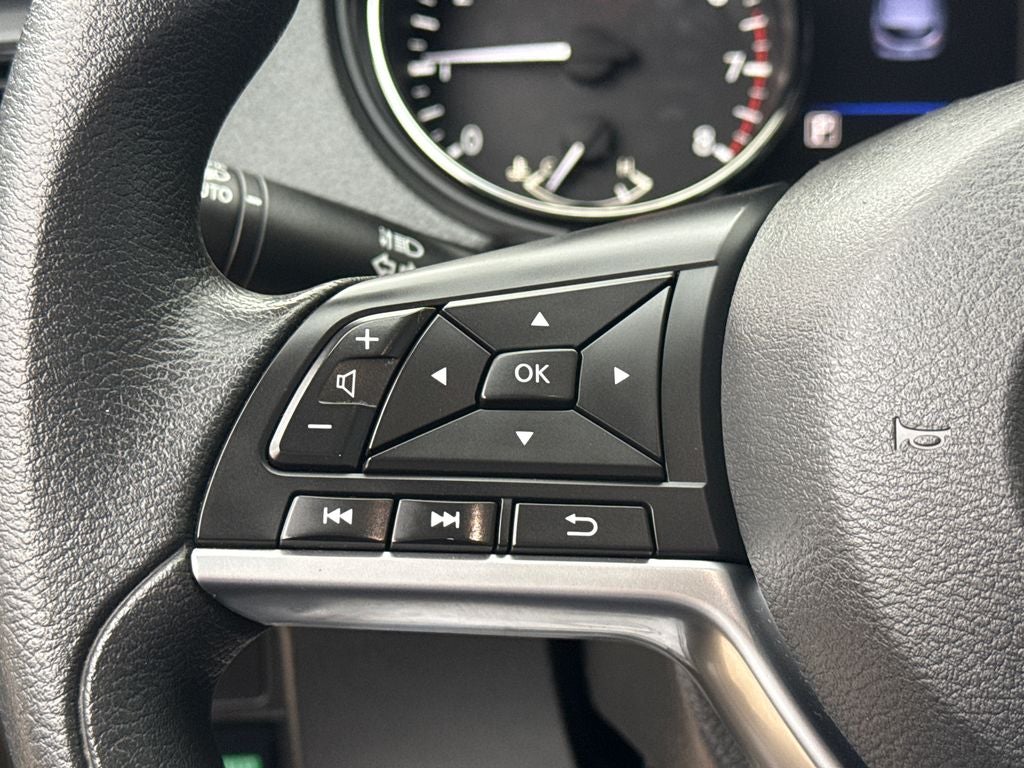 2020 Nissan Rogue Sport S