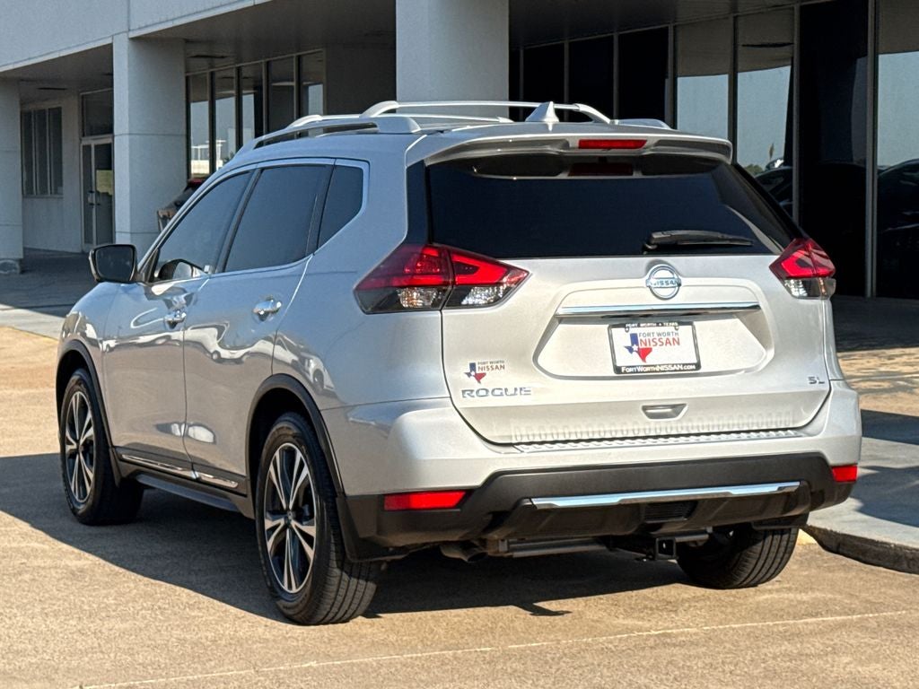 2017 Nissan Rogue SL