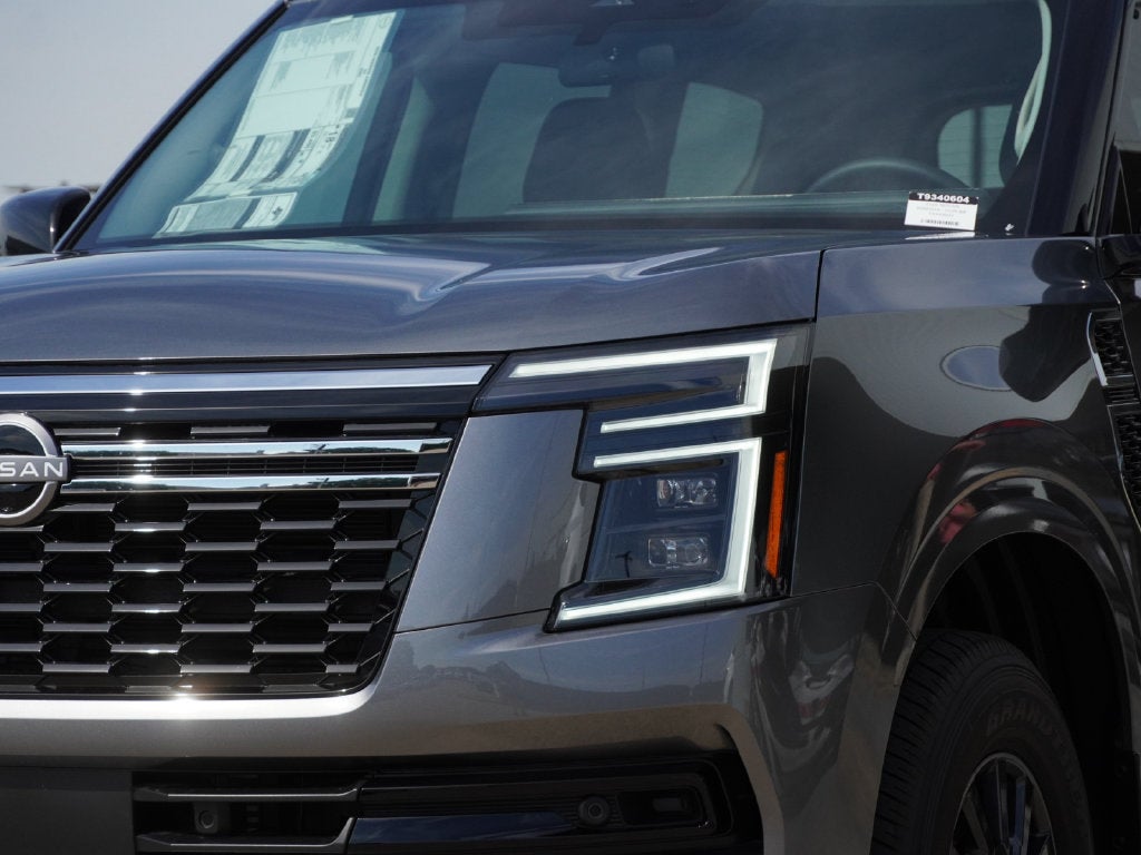 2026 Nissan Armada SV