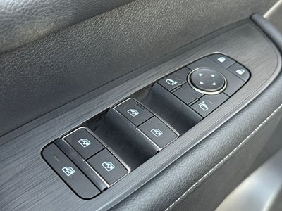 2025 Nissan Armada SV