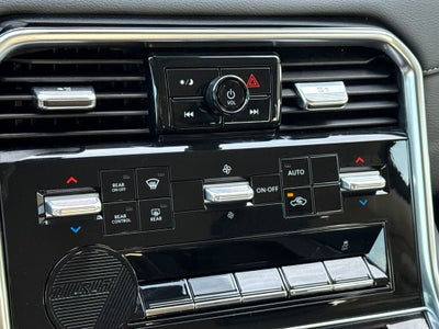 2025 Nissan Armada SV
