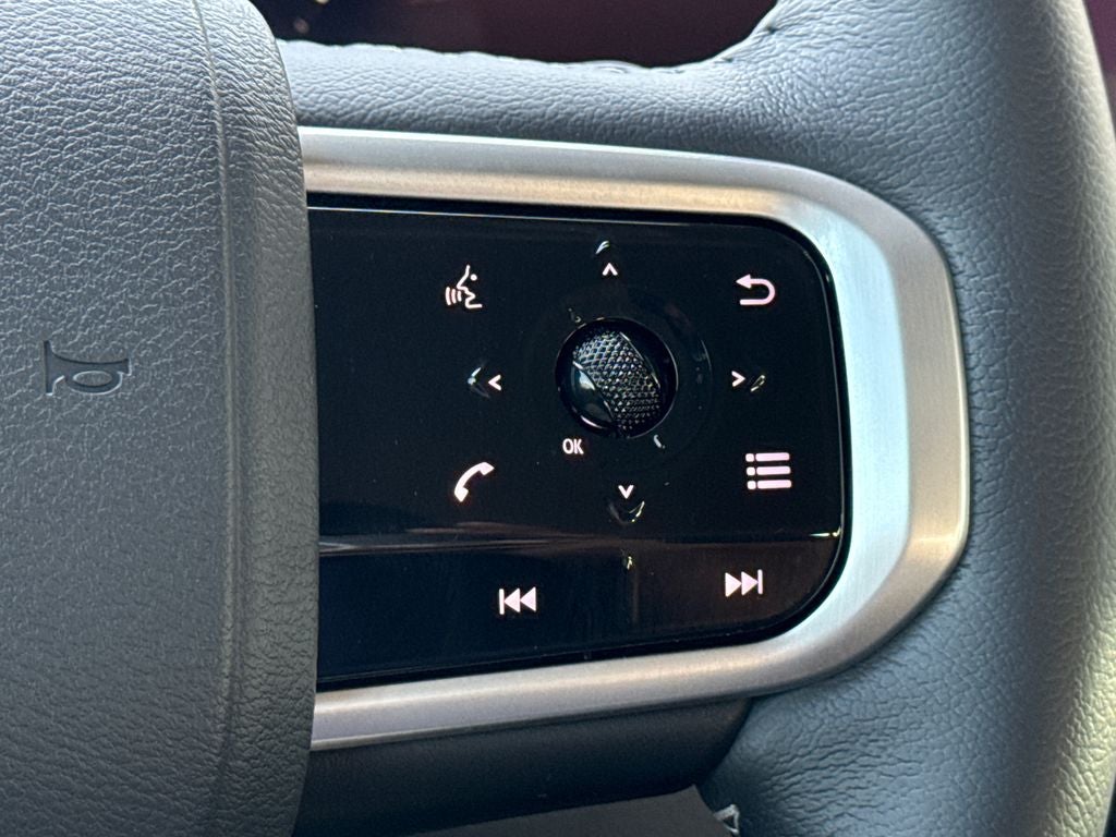 2025 Nissan Armada SV