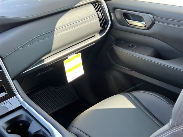 2026 Nissan Armada SV