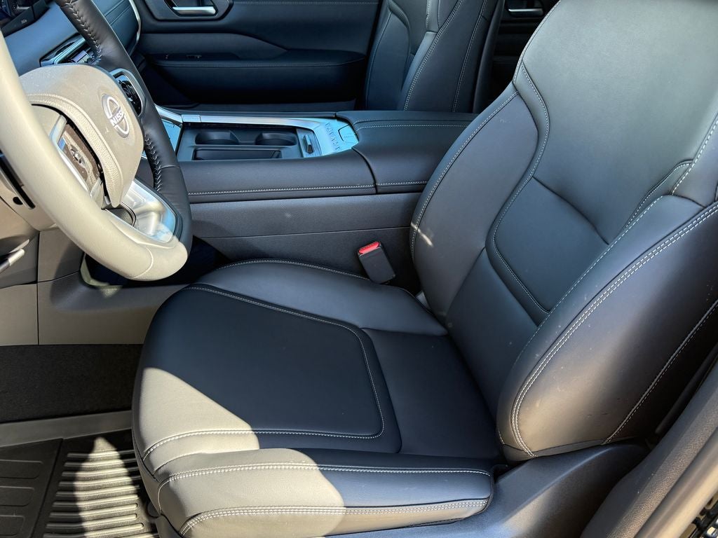 2026 Nissan Armada SV