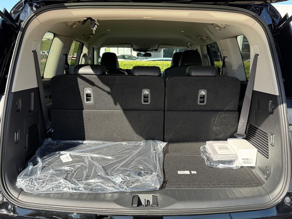 2026 Nissan Armada SV