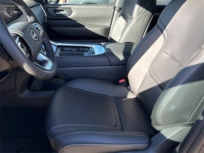 2026 Nissan Armada SV