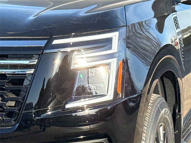 2026 Nissan Armada SV