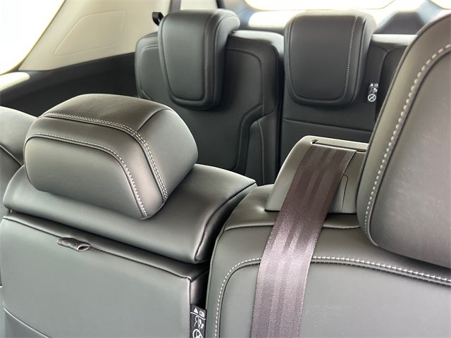 2026 Nissan Armada SV