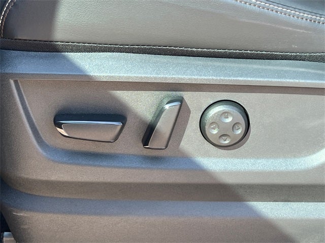 2025 Nissan Armada Platinum