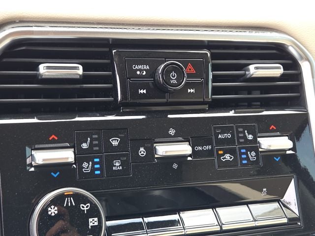 2025 Nissan Armada Platinum