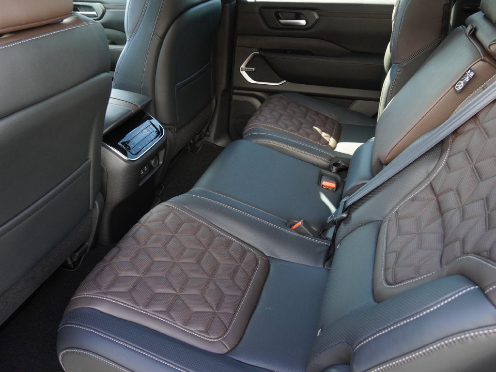 2027 Nissan Armada Platinum