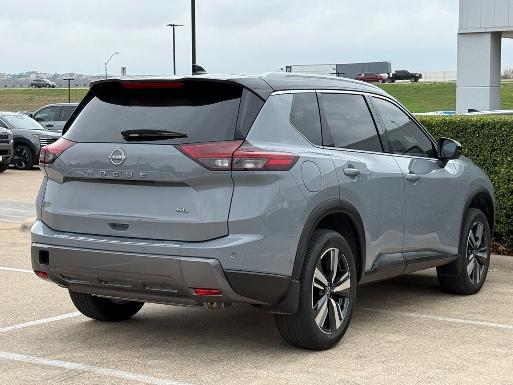 2025 Nissan Rogue SL