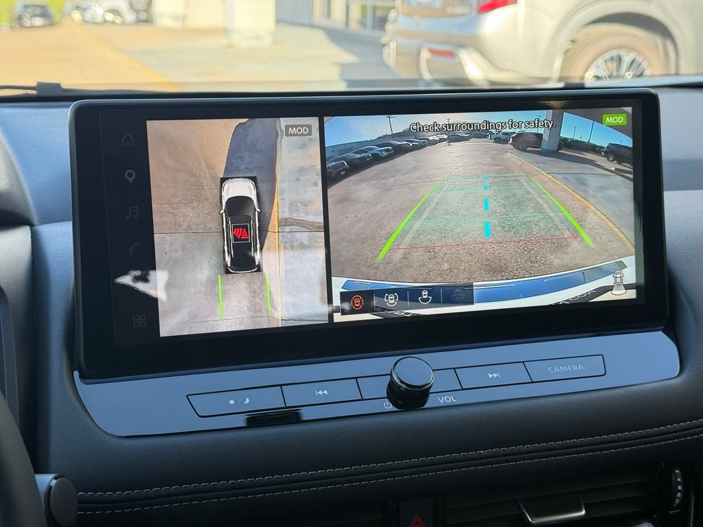 2025 Nissan Rogue SL