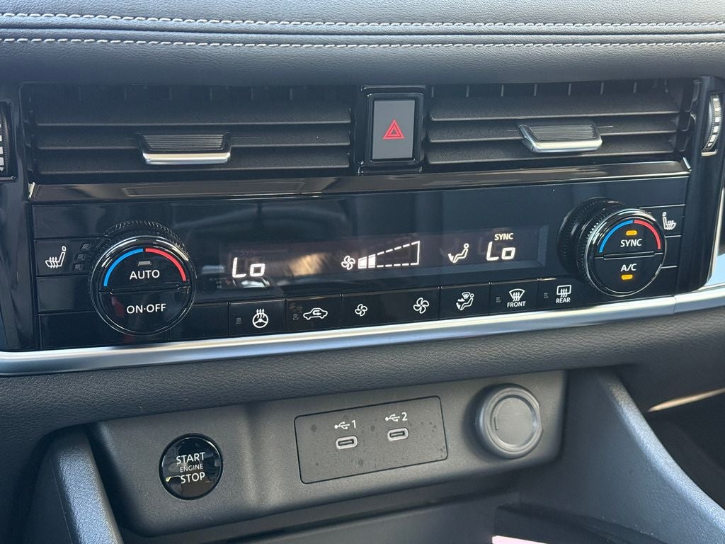 2025 Nissan Rogue SL